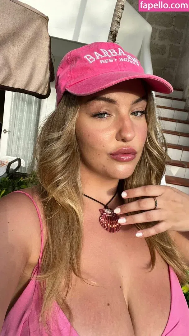 Joann Van Den Herik Onlyfans Photo Gallery 