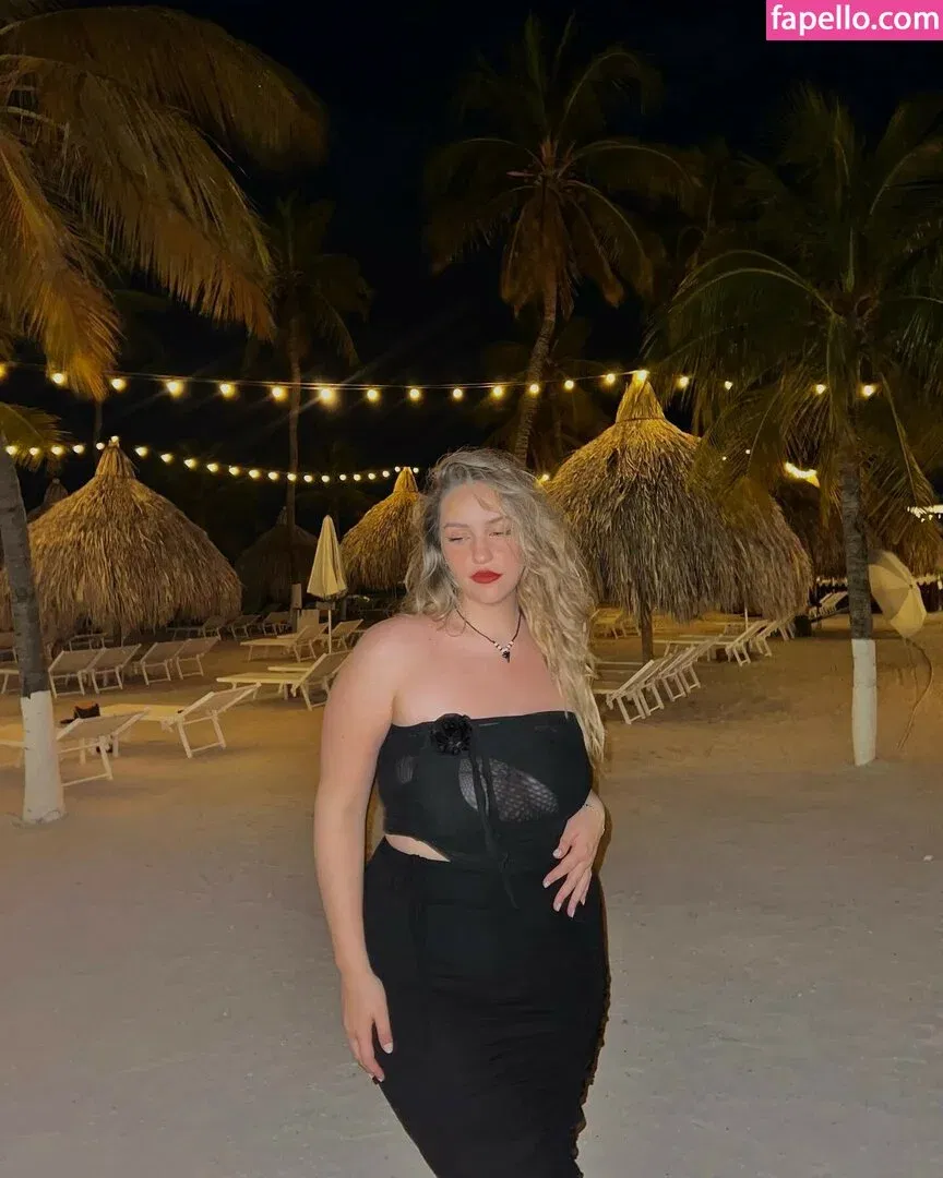 Joann Van Den Herik Onlyfans Photo Gallery 