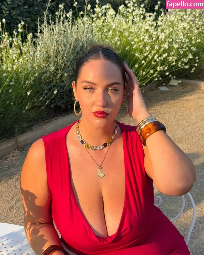 Joann Van Den Herik Onlyfans Photo Gallery 