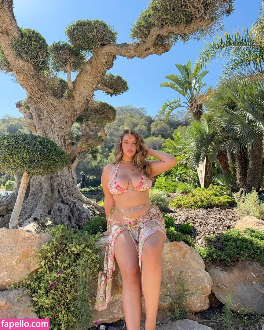 Joann Van Den Herik Onlyfans Photo Gallery 