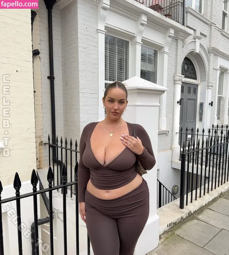 Joann Van Den Herik Onlyfans Photo Gallery 