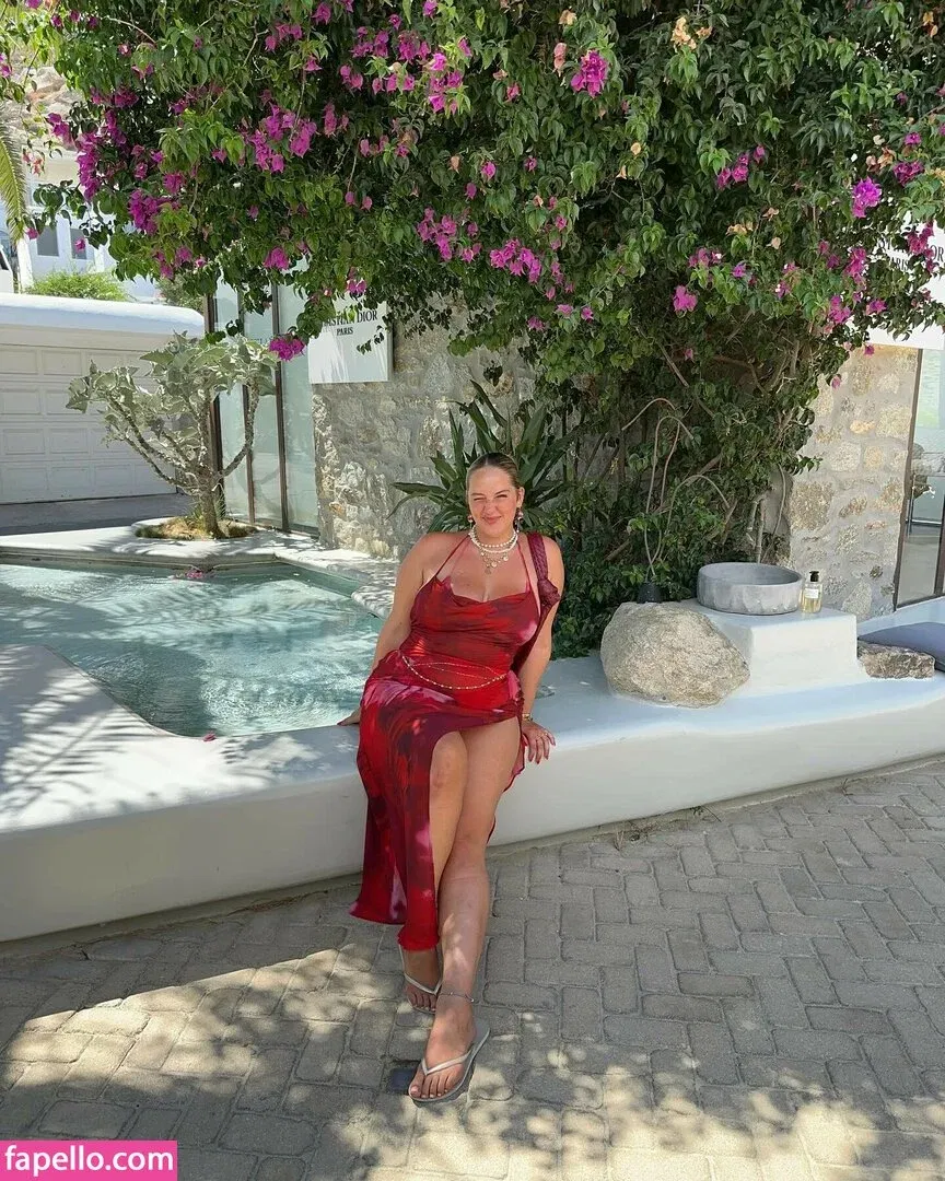 Joann Van Den Herik Onlyfans Photo Gallery 