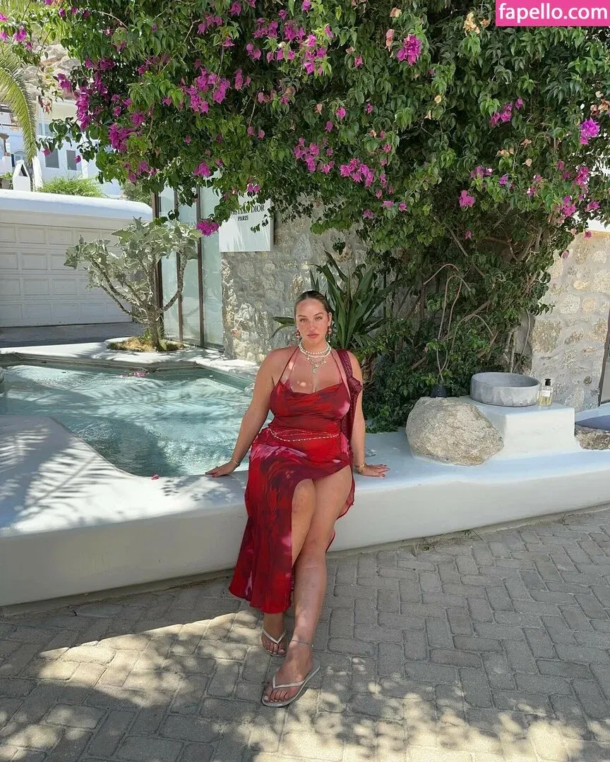 Joann Van Den Herik Onlyfans Photo Gallery 