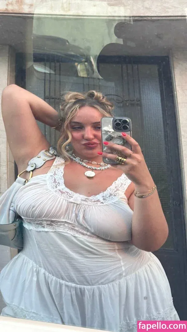 Joann Van Den Herik Onlyfans Photo Gallery 