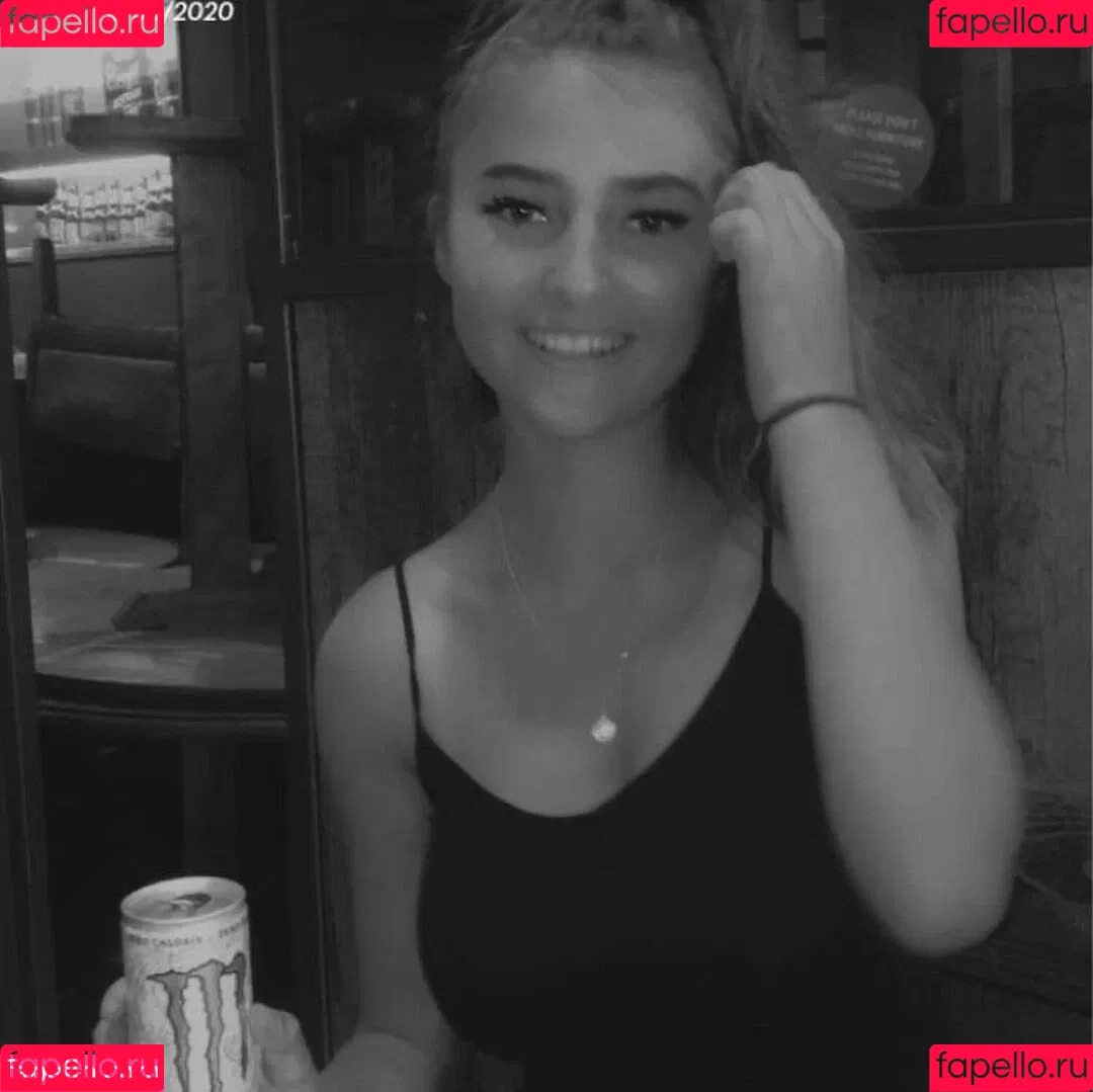 Emizzillo Onlyfans Photo Gallery 