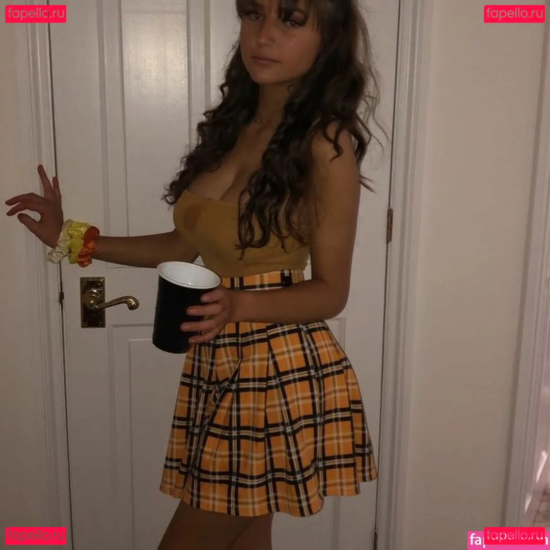 Emizzillo Onlyfans Photo Gallery 