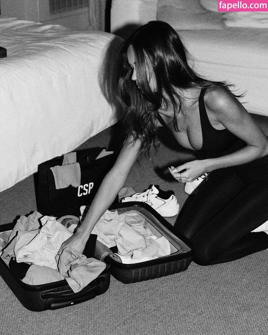 Isabelle Mathers Onlyfans Photo Gallery 