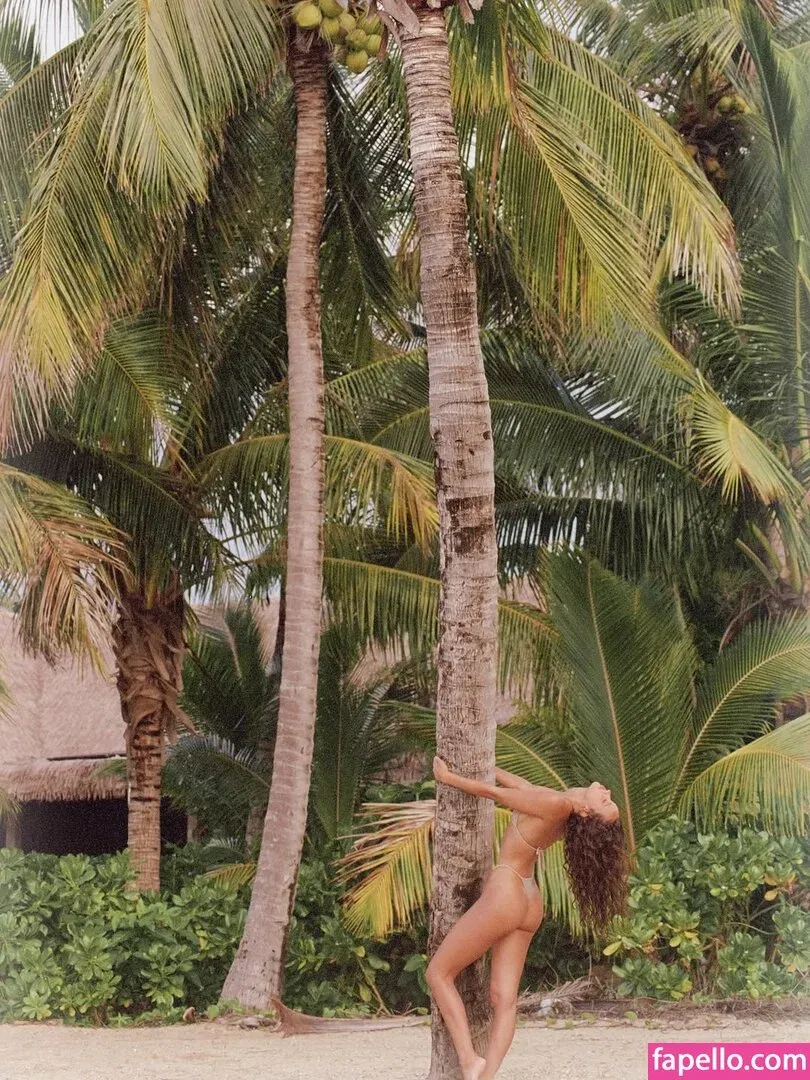 Isabelle Mathers Onlyfans Photo Gallery 