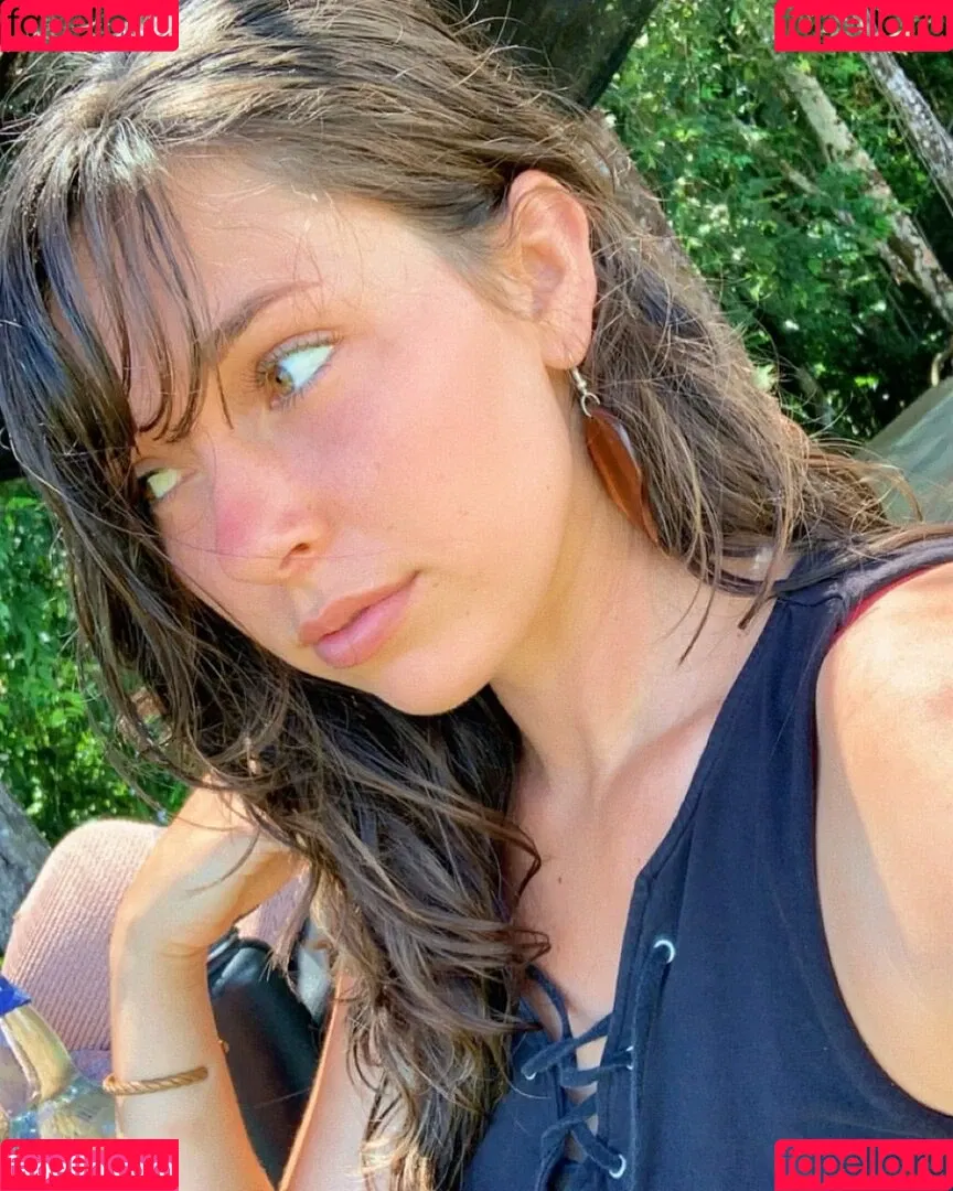 Erin Ashford Onlyfans Photo Gallery 
