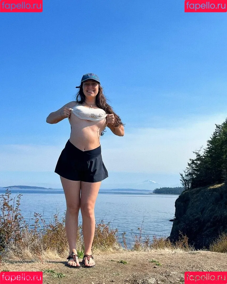 Erin Ashford Onlyfans Photo Gallery 