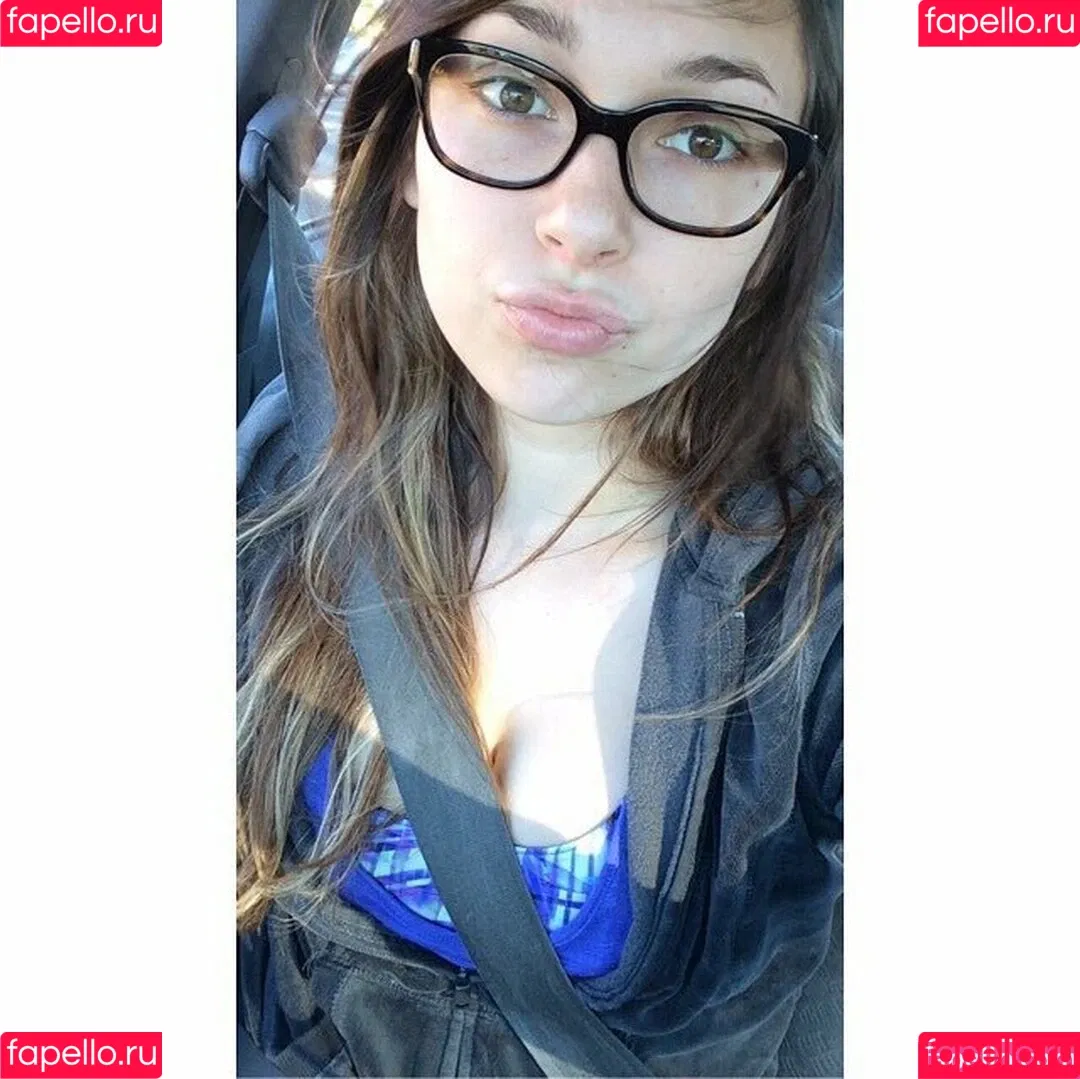 Erin Ashford Onlyfans Photo Gallery 