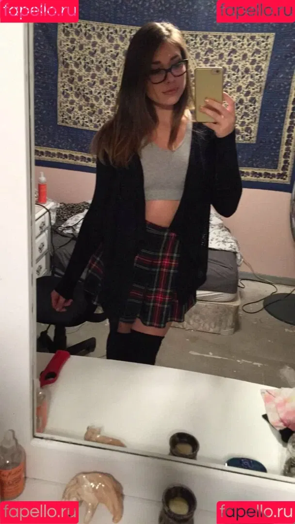 Erin Ashford Onlyfans Photo Gallery 