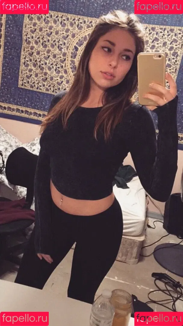 Erin Ashford Onlyfans Photo Gallery 