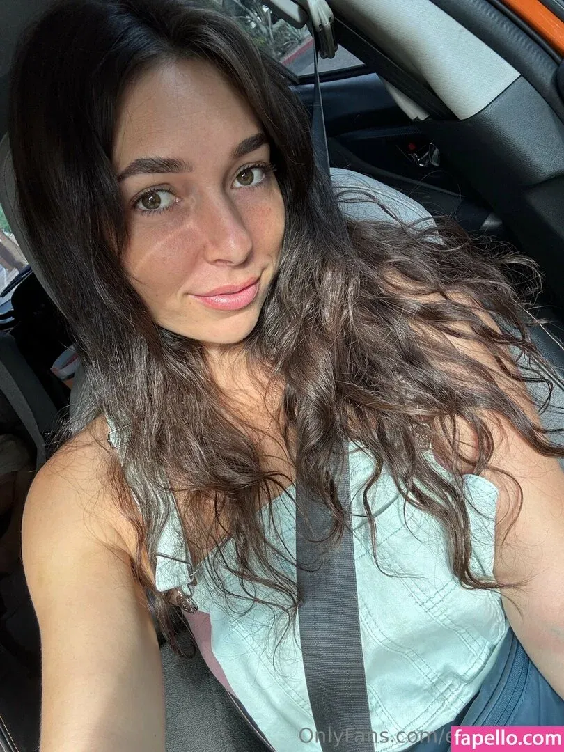 Erin Ashford Onlyfans Photo Gallery 