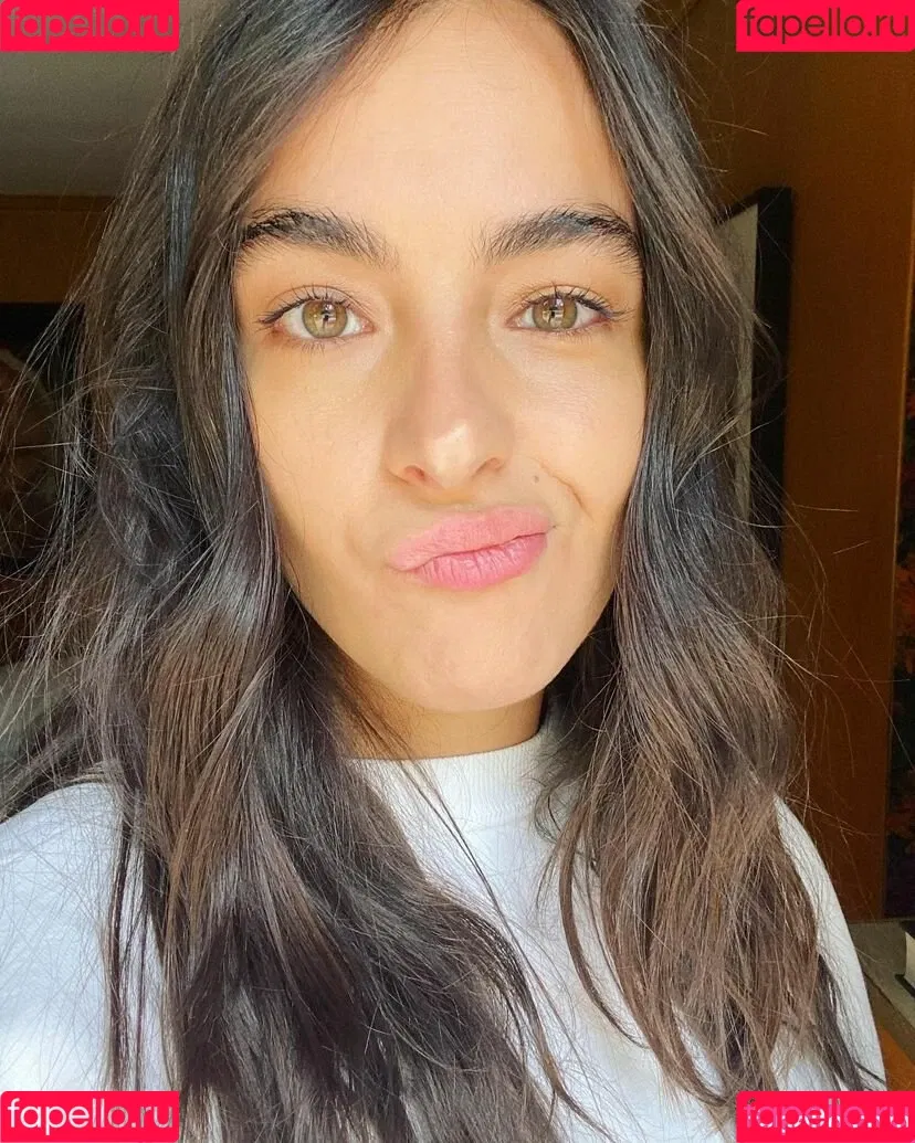 Alanna Masterson Onlyfans Photo Gallery 