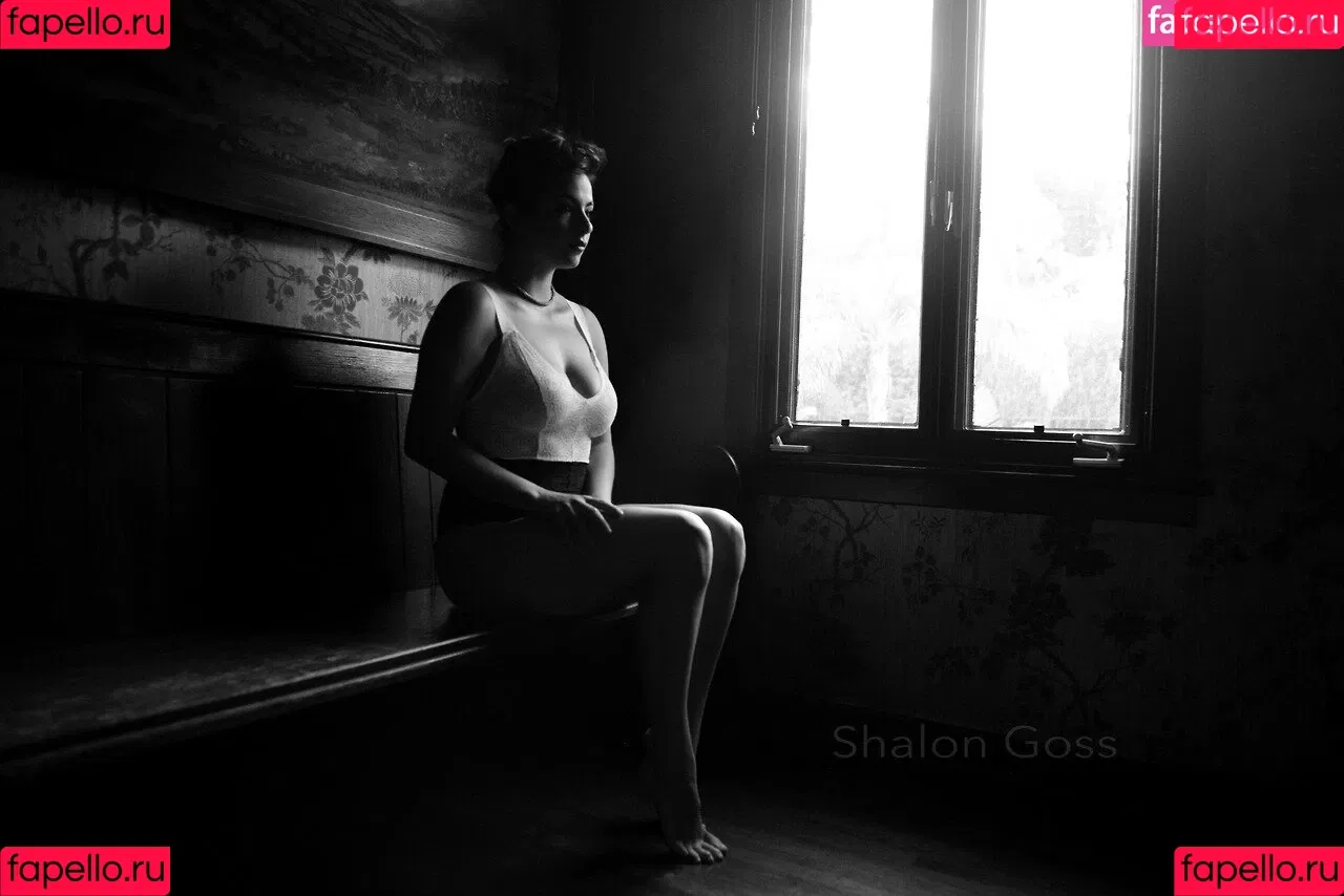 Alanna Masterson Onlyfans Photo Gallery 