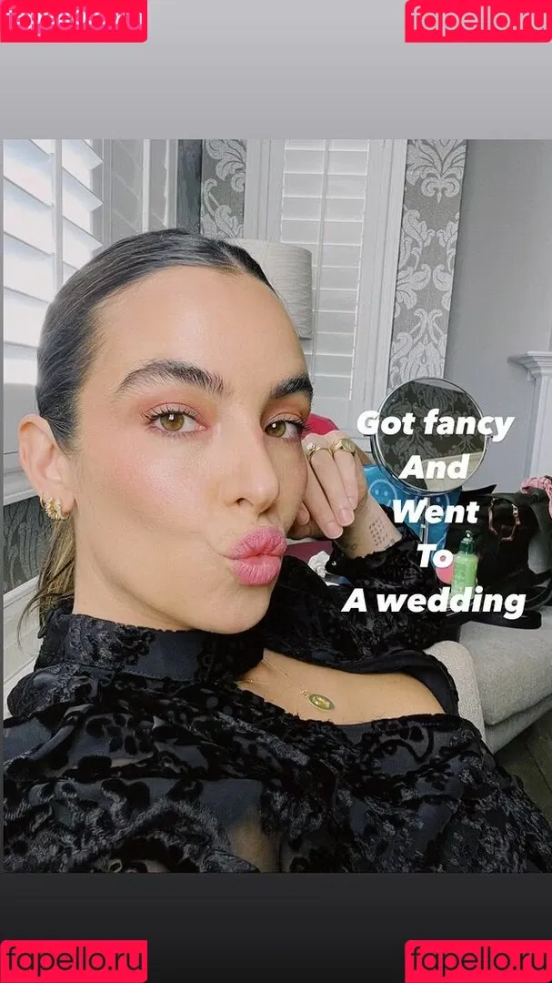 Alanna Masterson Onlyfans Photo Gallery 