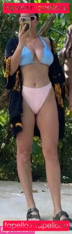 Alanna Masterson Onlyfans Photo Gallery 