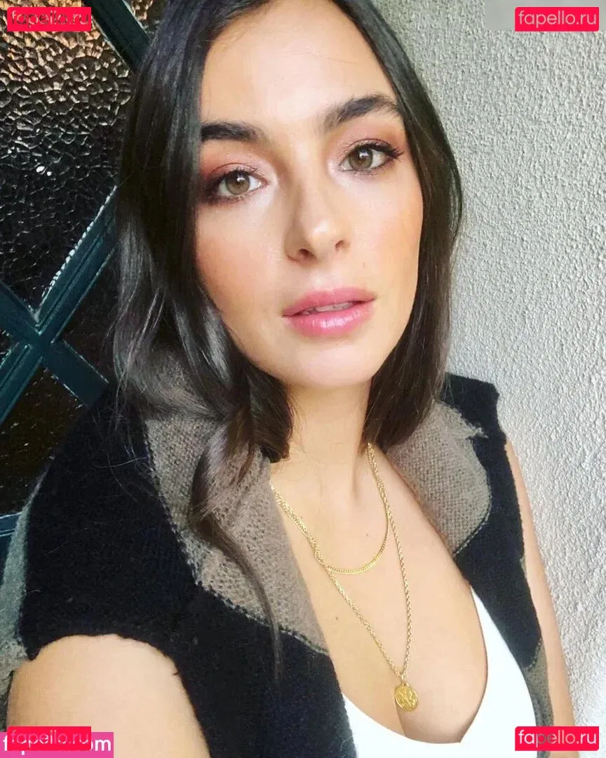Alanna Masterson Onlyfans Photo Gallery 