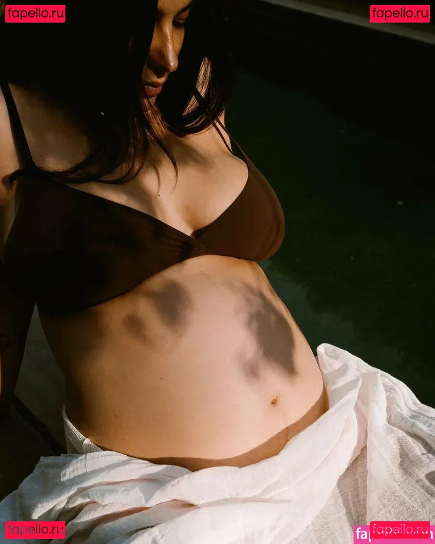 Alanna Masterson Onlyfans Photo Gallery 