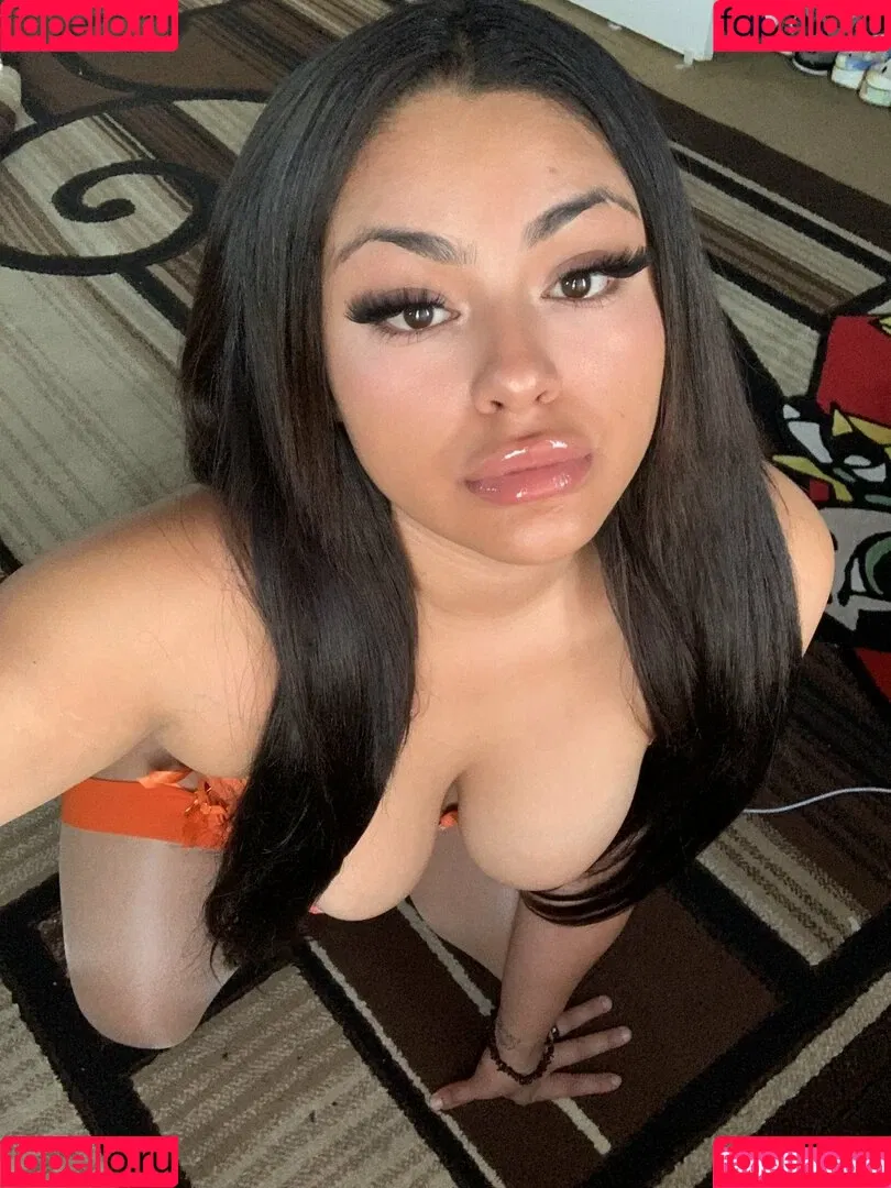 RosalbaNaomi Onlyfans Photo Gallery 
