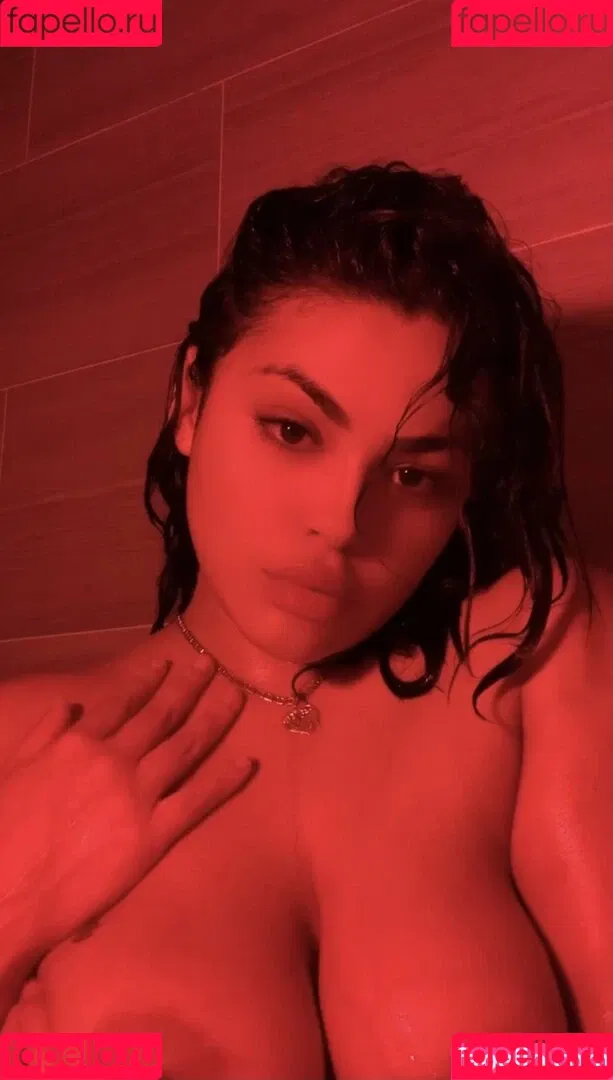 RosalbaNaomi Onlyfans Photo Gallery 