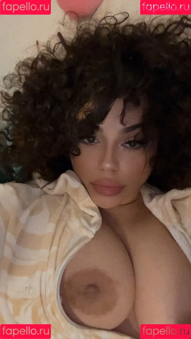 RosalbaNaomi Onlyfans Photo Gallery 