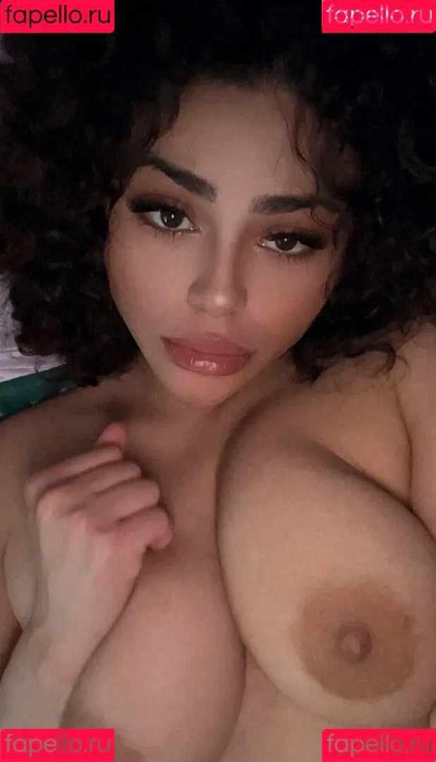 RosalbaNaomi Onlyfans Photo Gallery 