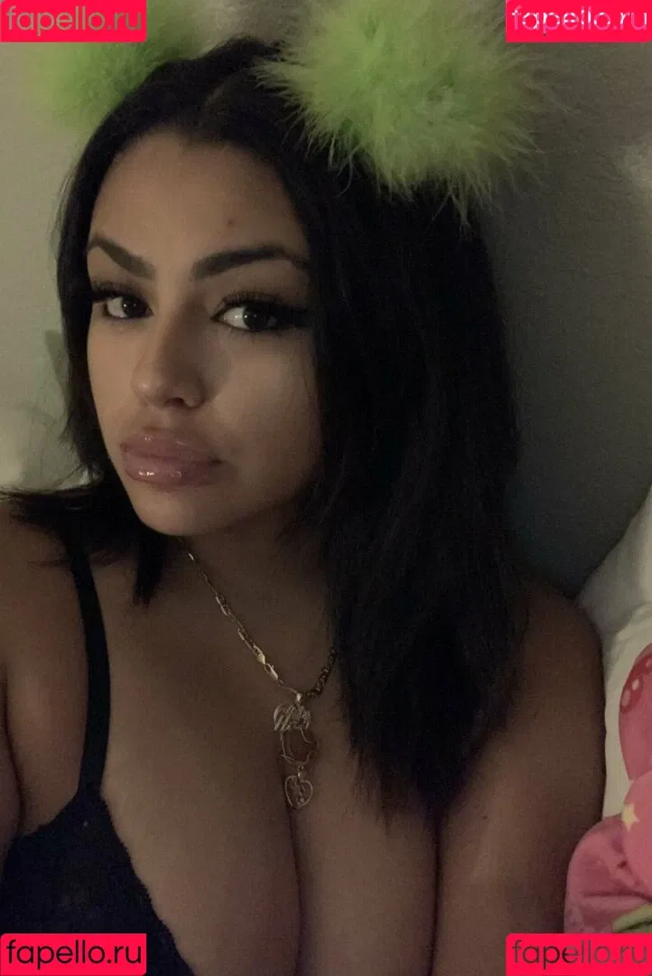 RosalbaNaomi Onlyfans Photo Gallery 