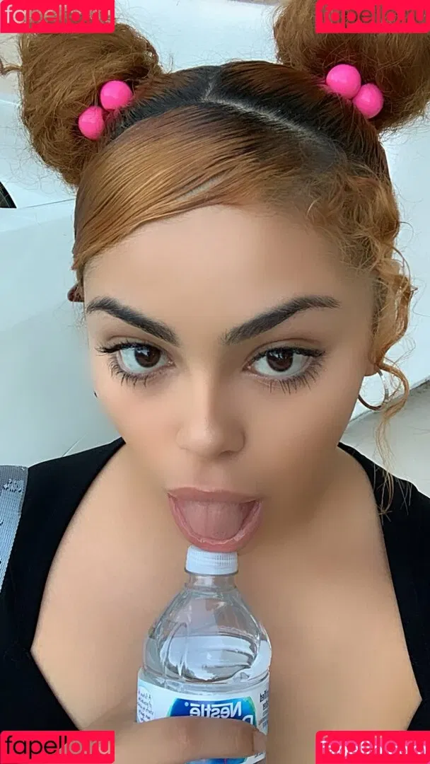RosalbaNaomi Onlyfans Photo Gallery 