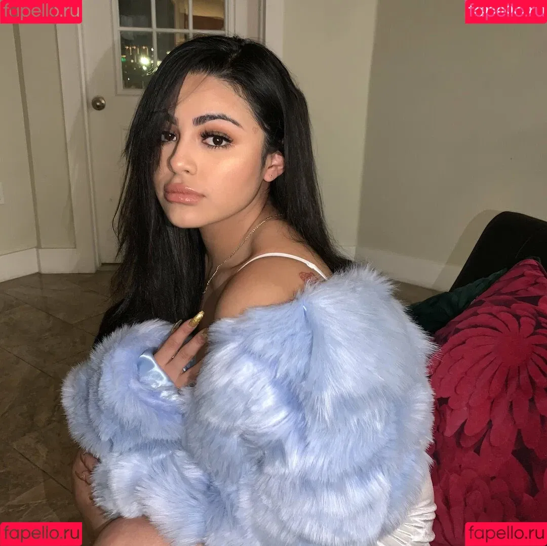 RosalbaNaomi Onlyfans Photo Gallery 