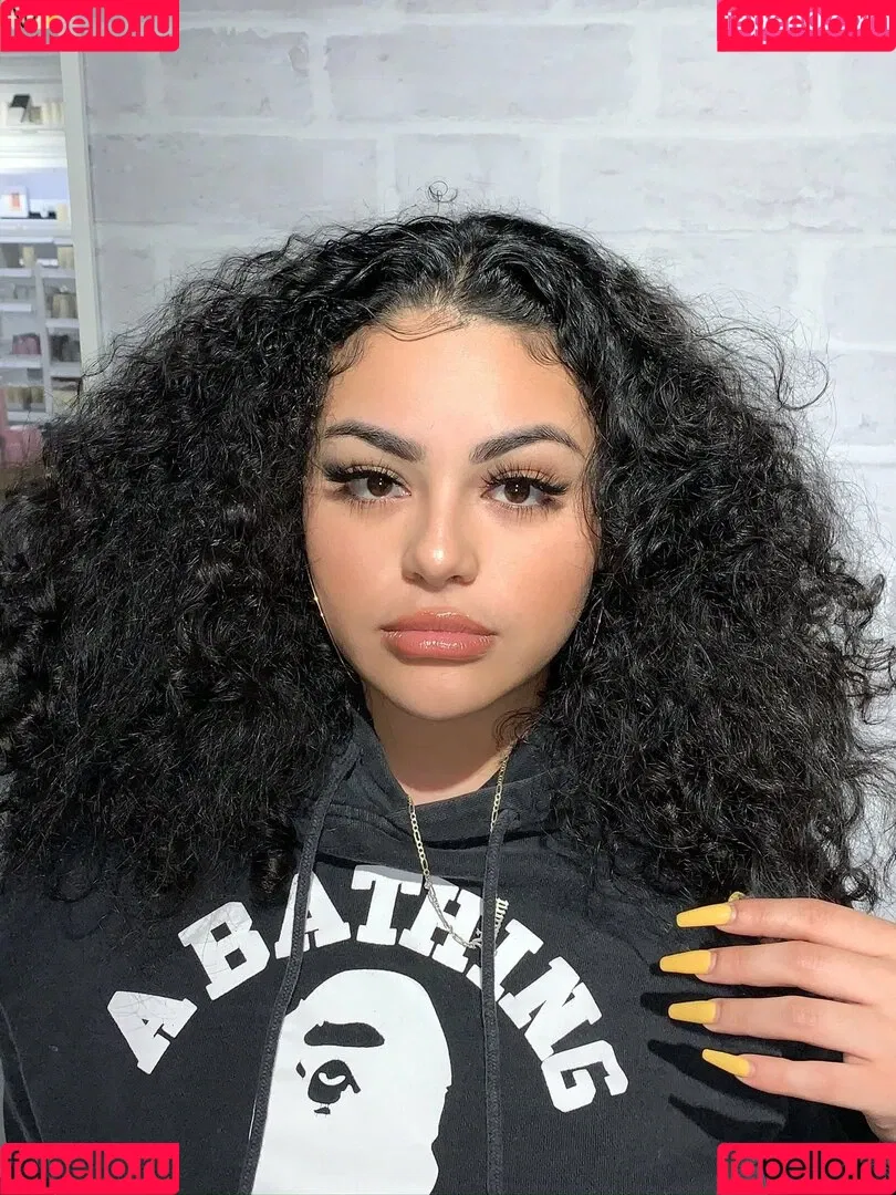 RosalbaNaomi Onlyfans Photo Gallery 