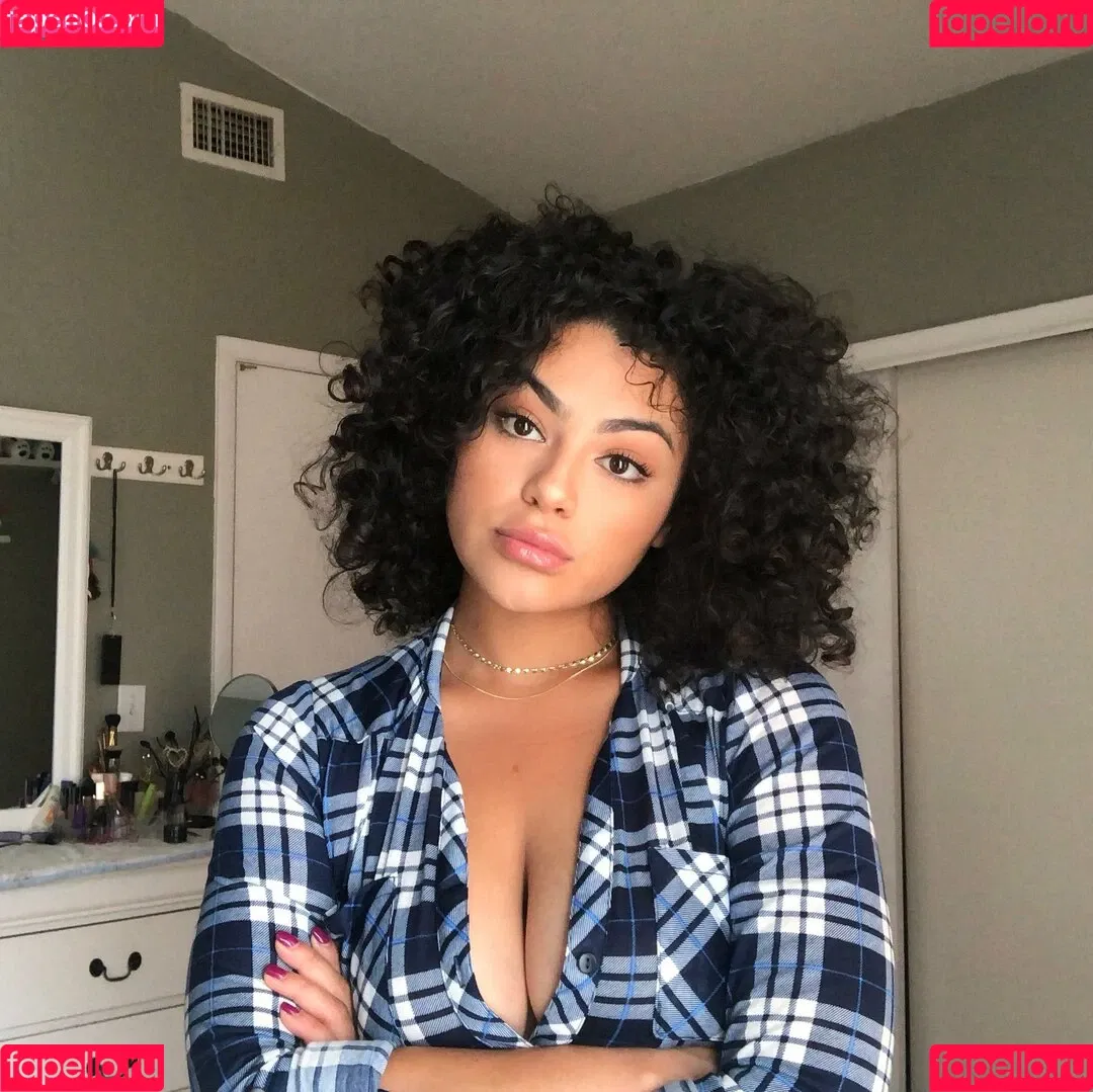 RosalbaNaomi Onlyfans Photo Gallery 