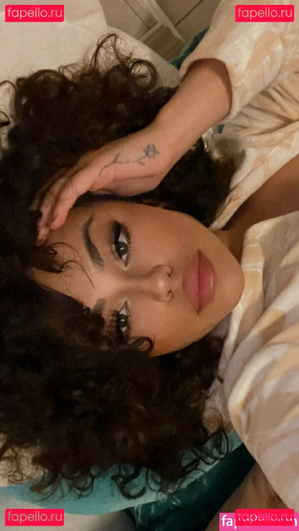 RosalbaNaomi Onlyfans Photo Gallery 