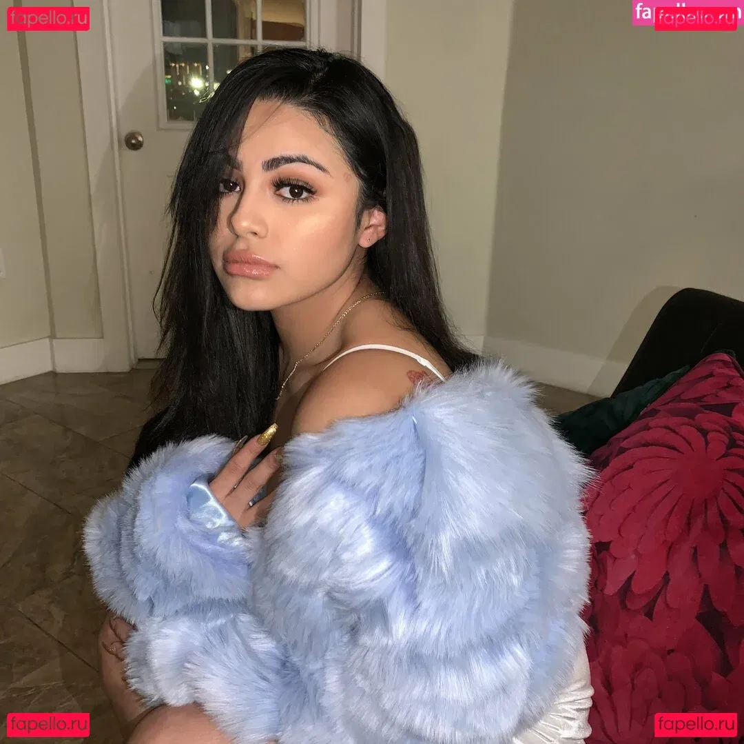 RosalbaNaomi Onlyfans Photo Gallery 