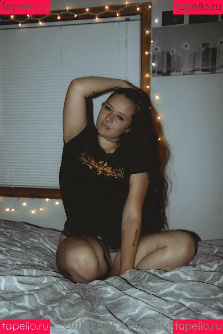 Sage Lux Sagelux Onlyfans Photo Gallery 
