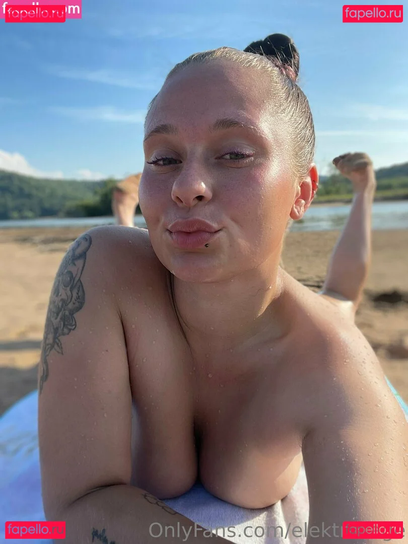 Sage Lux Sagelux Onlyfans Photo Gallery 