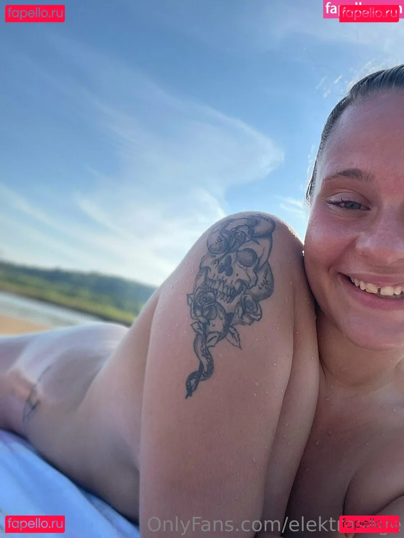 Sage Lux Sagelux Onlyfans Photo Gallery 