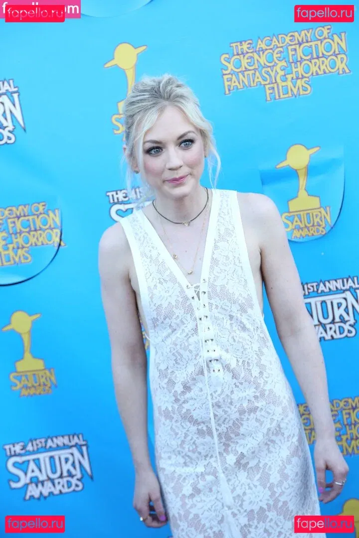 Emily Kinney Onlyfans Photo Gallery 