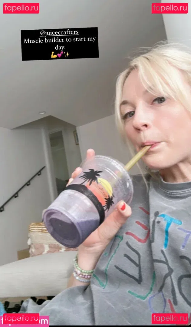 Emily Kinney Onlyfans Photo Gallery 