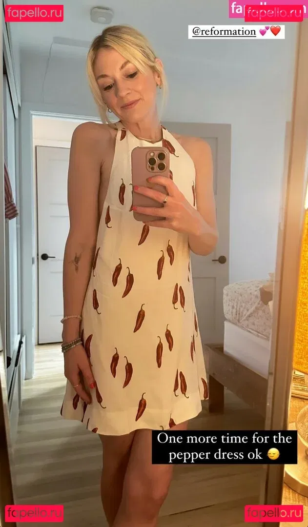 Emily Kinney Onlyfans Photo Gallery 