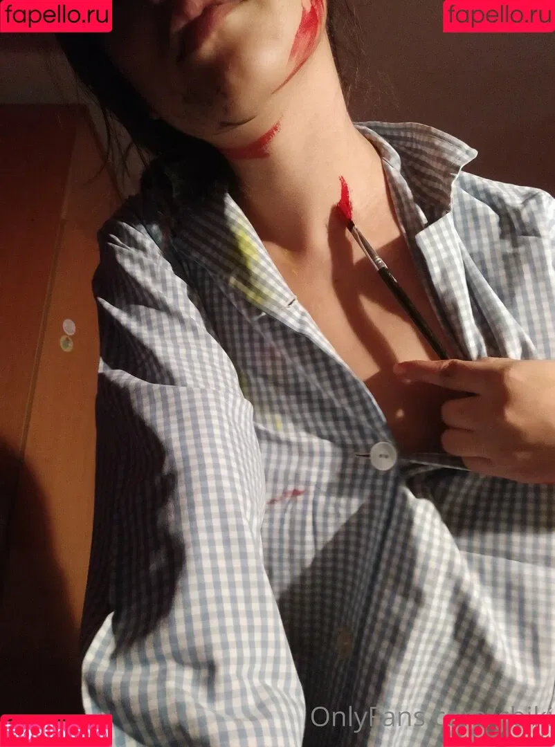 cbiki Onlyfans Photo Gallery 
