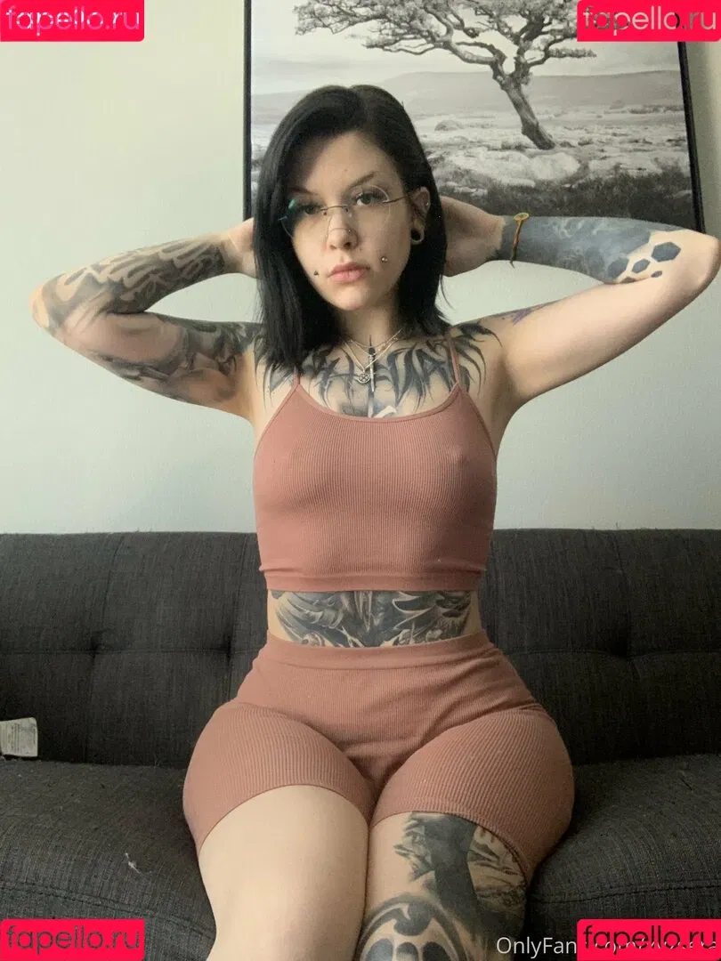 xyzsera Onlyfans Photo Gallery 