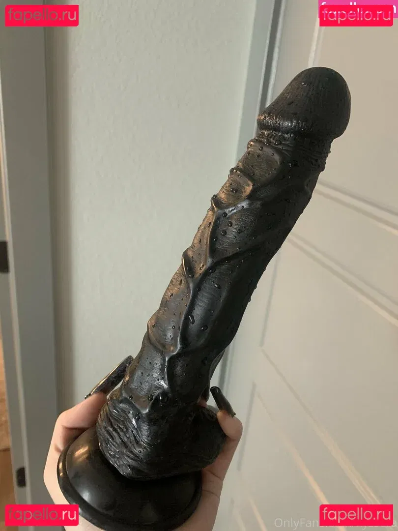 xyzsera Onlyfans Photo Gallery 