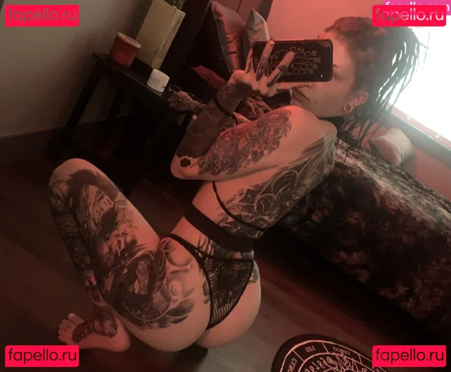 xyzsera Onlyfans Photo Gallery 