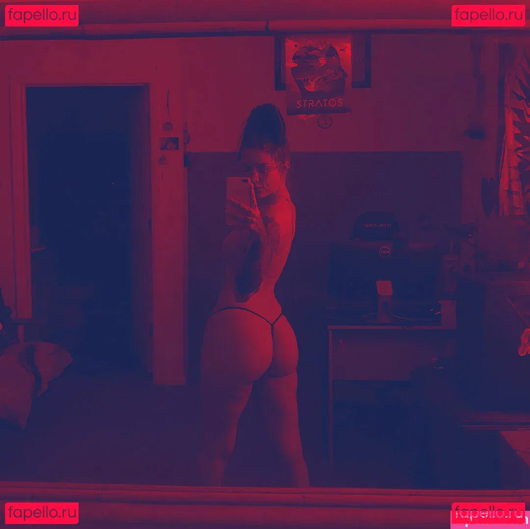 xyzsera Onlyfans Photo Gallery 