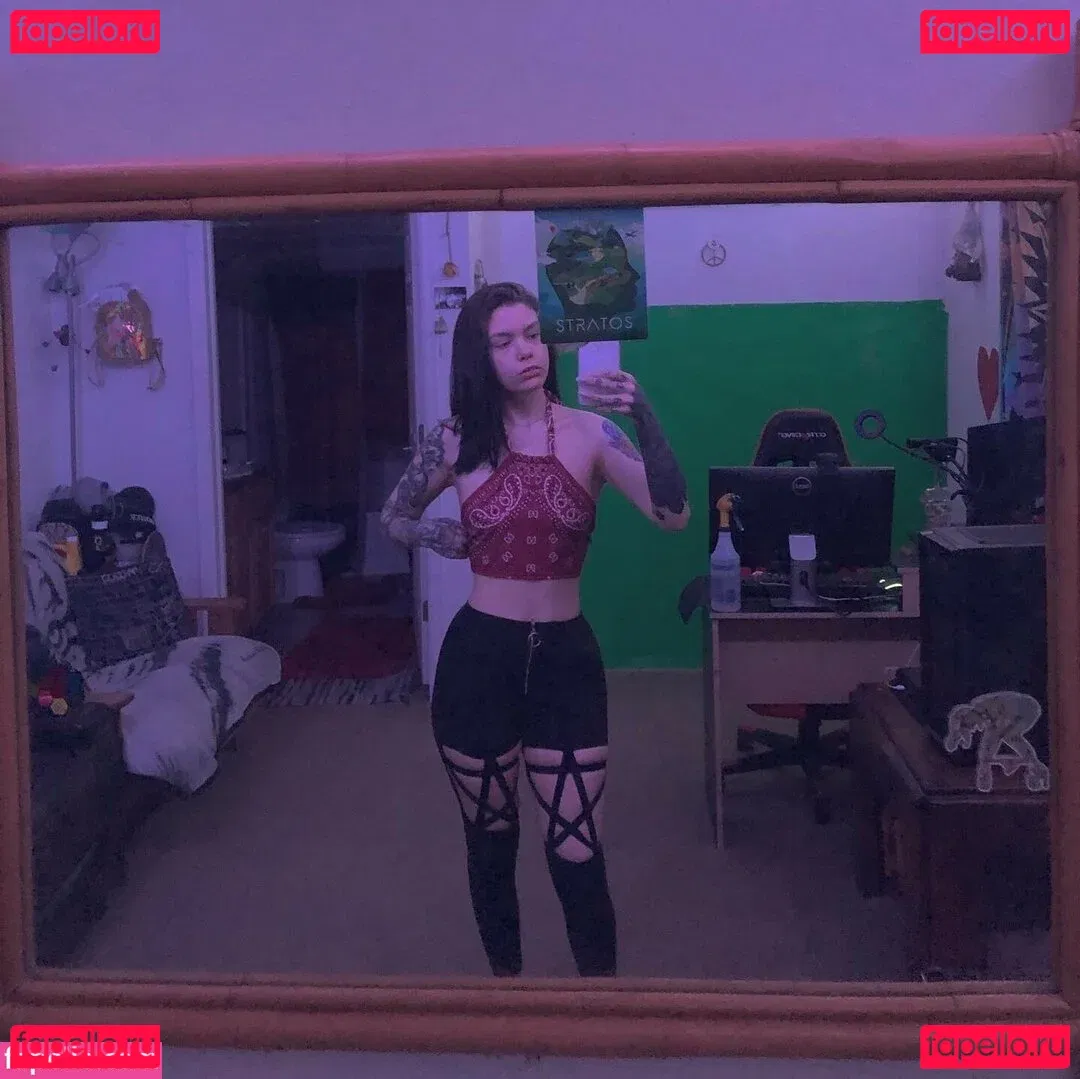 xyzsera Onlyfans Photo Gallery 