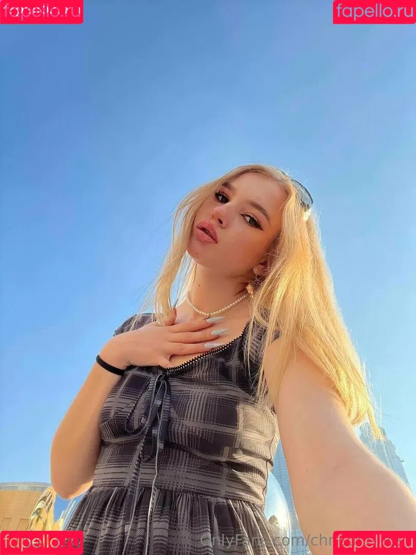 linda_goth Onlyfans Photo Gallery 