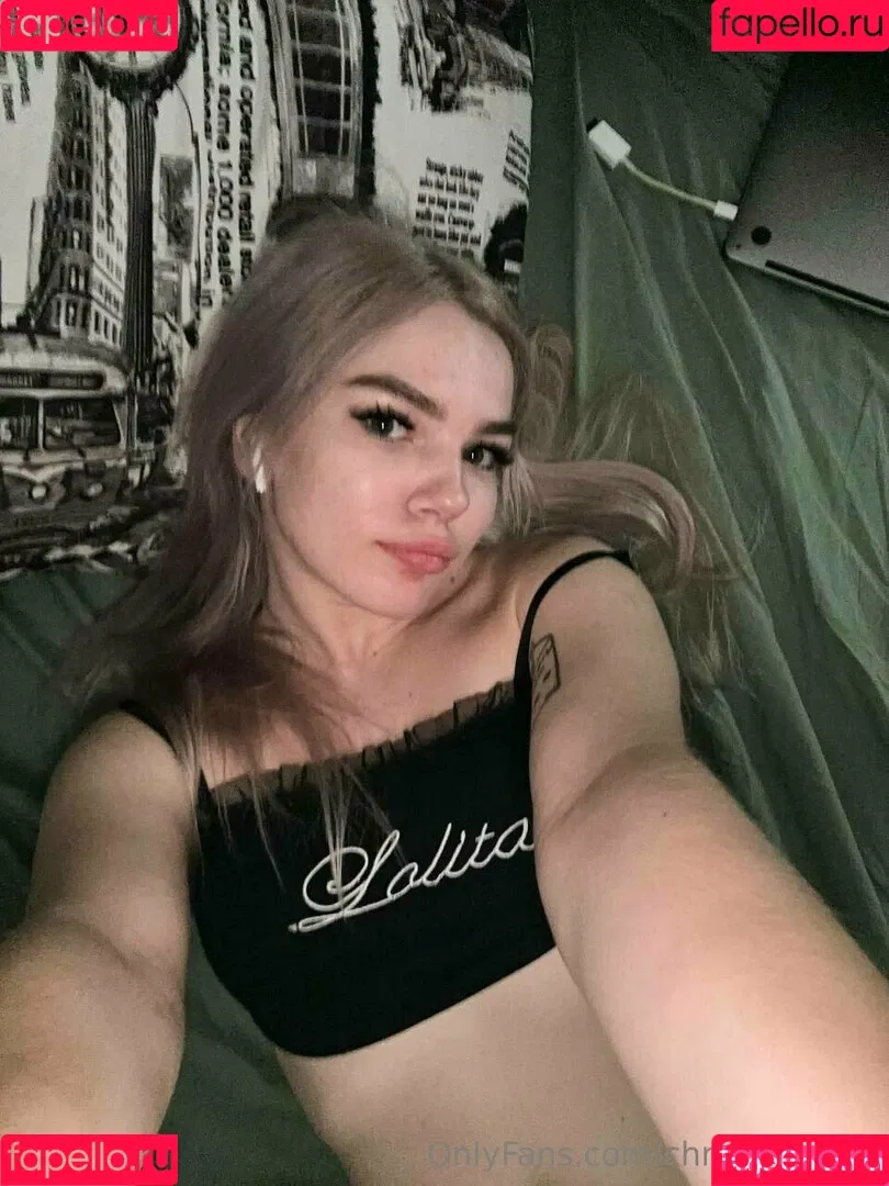 linda_goth Onlyfans Photo Gallery 