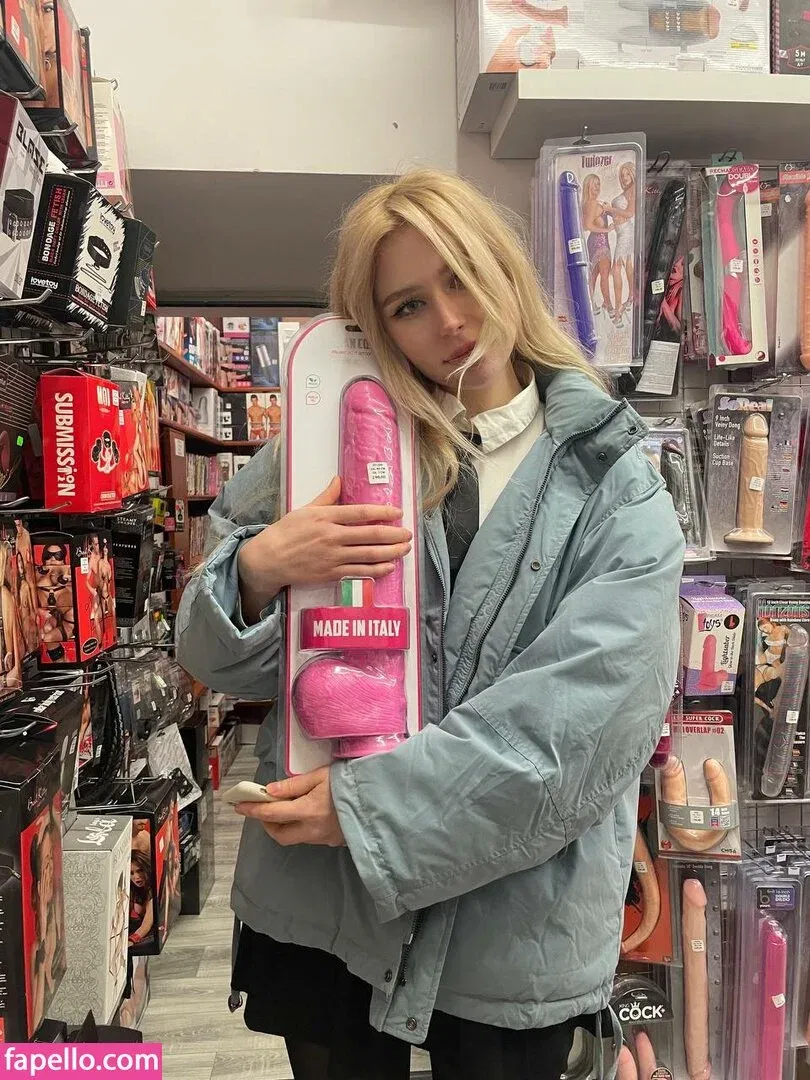 Nikki Beiar Onlyfans Photo Gallery 